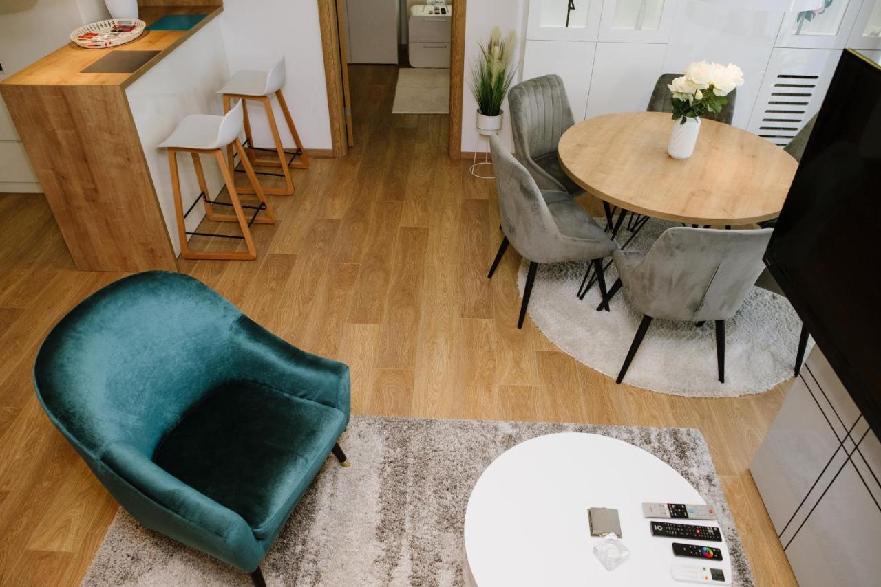 Lusso Apartman 수보티차 외부 사진
