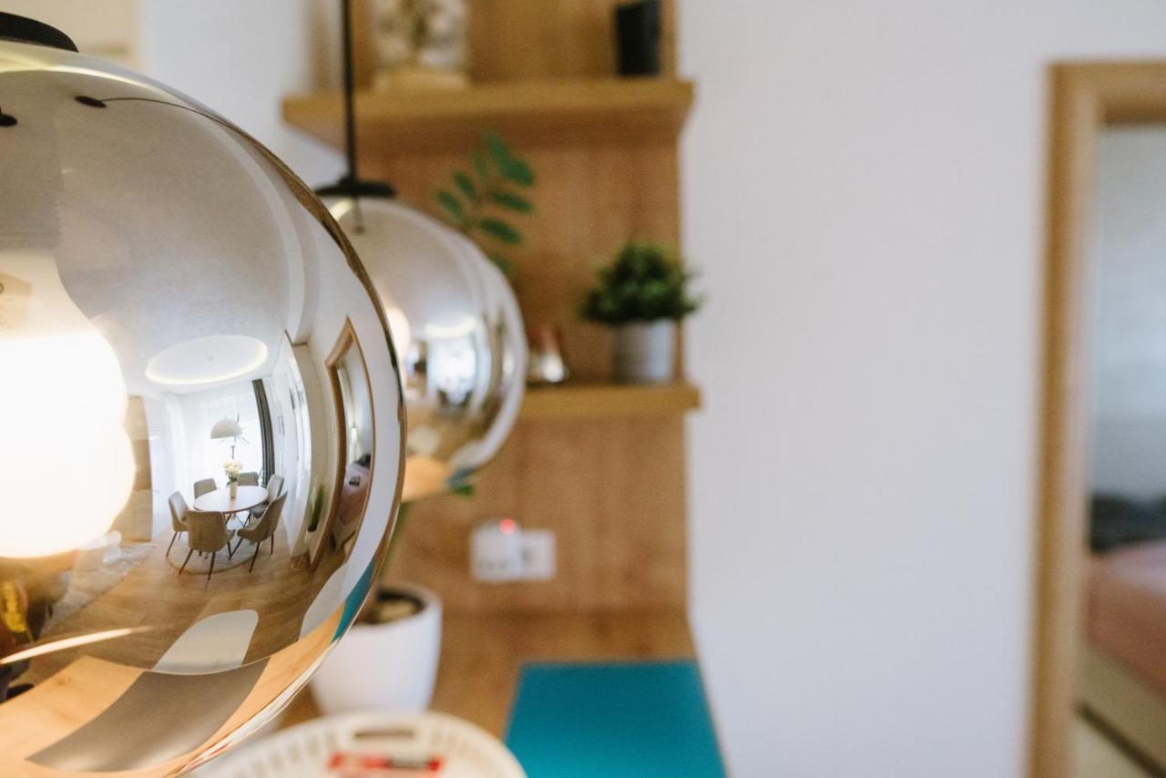 Lusso Apartman 수보티차 외부 사진