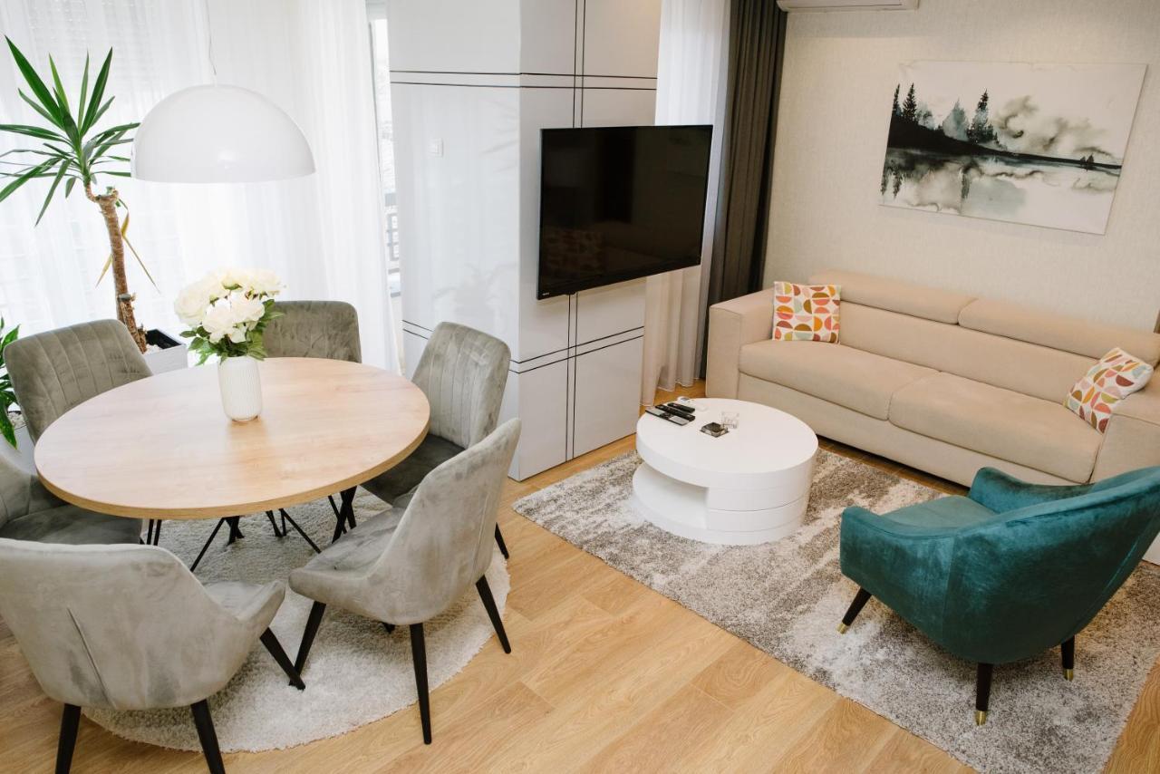 Lusso Apartman 수보티차 외부 사진