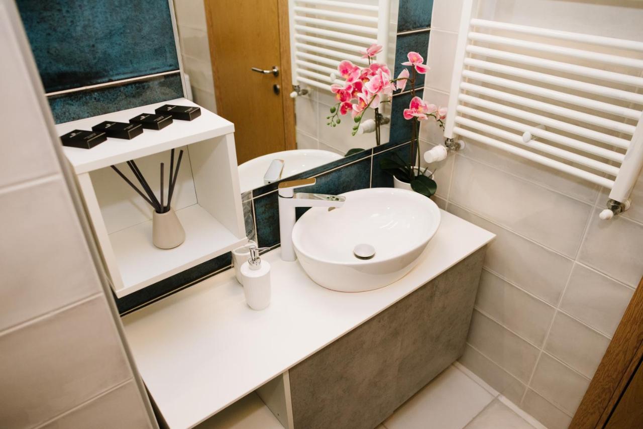 Lusso Apartman 수보티차 외부 사진